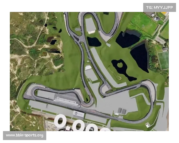 火热F1大奖赛赛道风云引发全网热议赛程变动成焦点各方争论激烈 火热F1大奖赛赛道风云引发全网热议赛程变动成焦点各方争论激烈