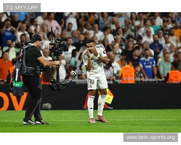 姆巴佩18分领跑西甲进球效率爆棚 莱万15分紧追榜首格局大势生变新局