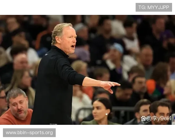 布克在组织进攻端的卓越发挥获专家一致高度认可的深度评析探讨